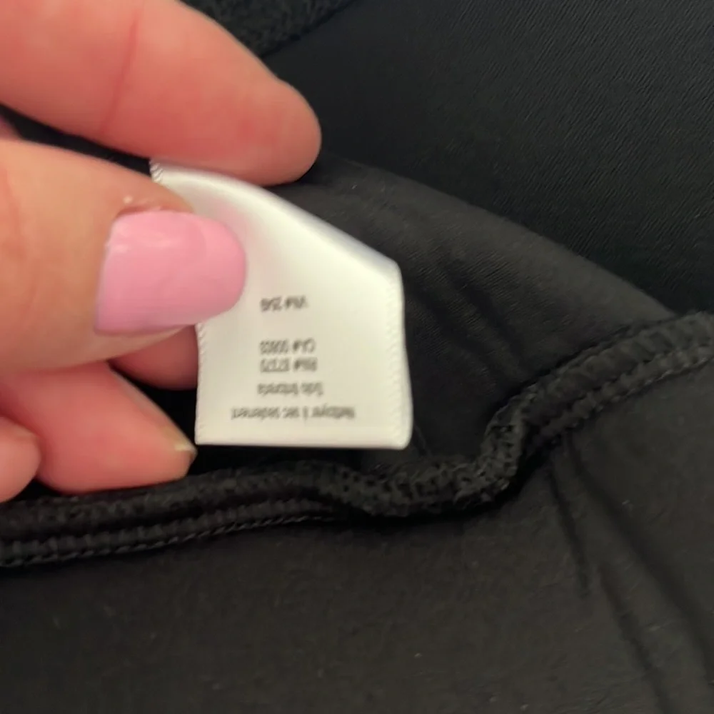 Woman’s jacket, ALO, yoga size medium black - Picture 9 of 10